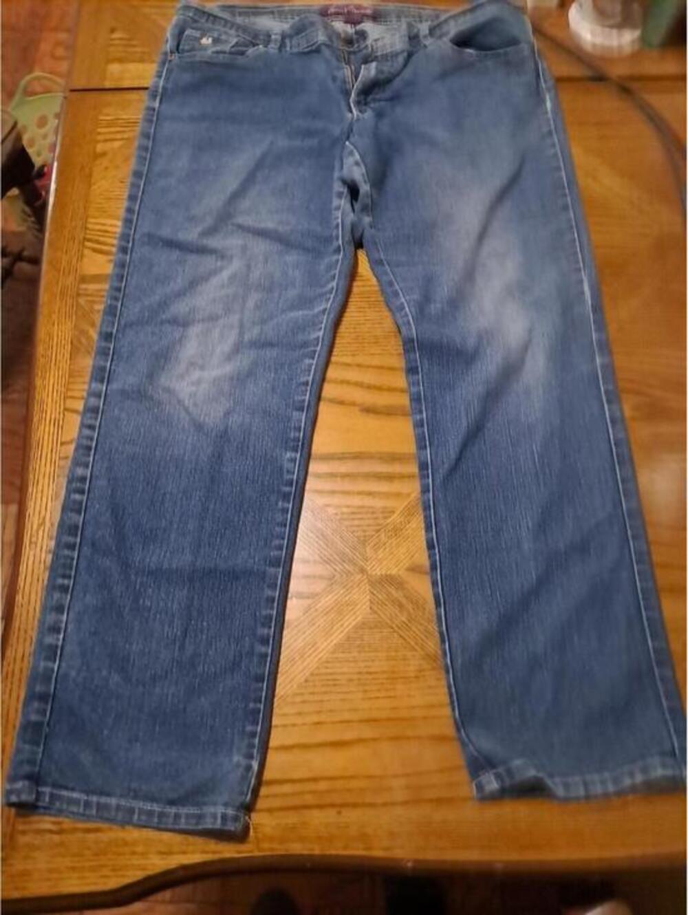 Gloria Vanderbilt Women's Jeans Size 10‎